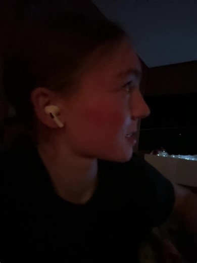 why does it look like I’m jorking it