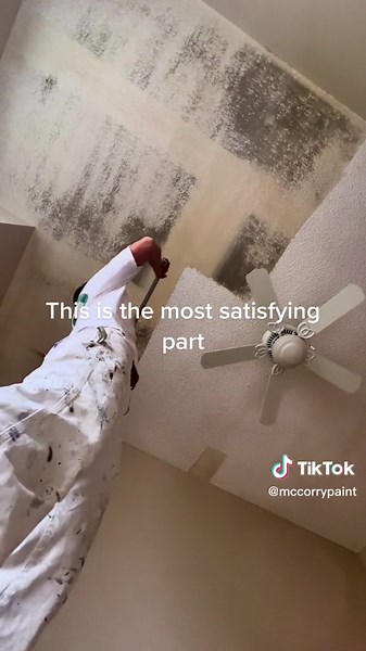 Scraping popcorn ceilings. #painting #satisfying #construction #viral #fyp #foryou #foryoupage #wow #tiktok #trending