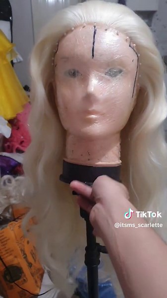 Transforming into a Blonde Bombshell: Wig Styling Tips