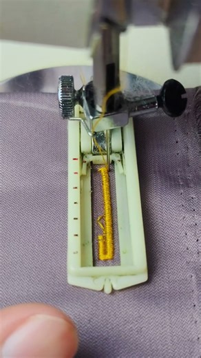 Sewing buttonhole pattern using a semi portable sewing machine #sewingbuttonhole