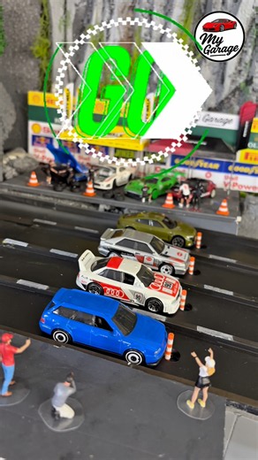 Audi RS2 Avant vs 90 Quattro vs Quattro vs RS e-tron GT 🏎️💨 | Hot Wheels Race