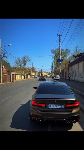 BMW 🗣️: Wait....