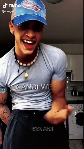 موسيقى راي مغربي عن الحب والرقص