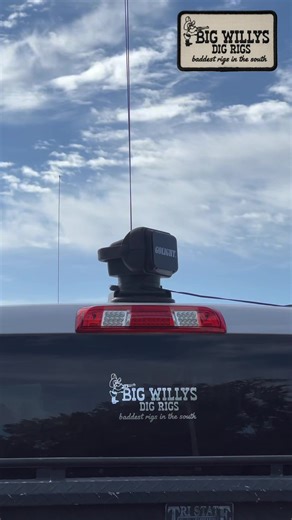 “Baddest rigs in the South” collection now available on the website. Like always it’s limited #bigwillysdigrigs