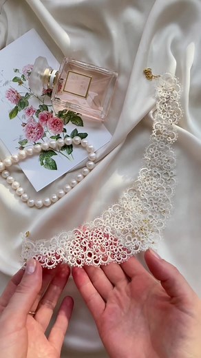 Tatting necklace process and result 💓 #tatting #lace #handmadejewelry #crafting