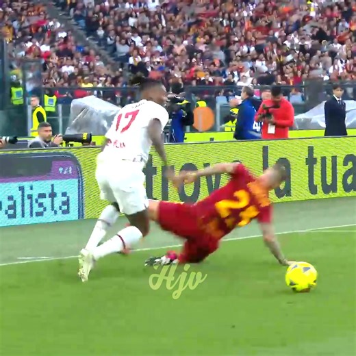 Meep meep 🗣️ #football #skills #memes #viral #fyp | meep meep