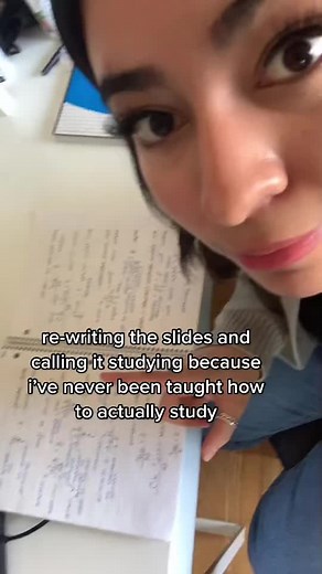 Does anyone know how to study properly? @insomniacengineer #foryoupage #fyp #foryou #girls #relatable #study #school