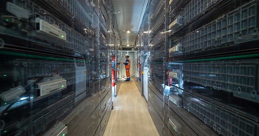 Battery storage systems | RWE