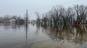 Recent rain and melting snow cause water levels to rise on Wolf River in Shiocton