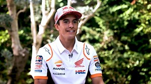 168K views · 678 shares | It's not just another interview, it's THE interview ! How's his arm? His spirits?若 How does he watch the World Championship? What did he tell Álex before the #SanMarinoGP? Thoughts on the #RepsolHondaTeam strategy? And the dogs? #MM93 still counts. A lot! | Box_Repsol | Facebook
