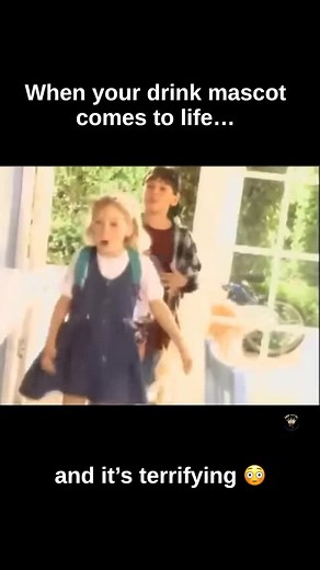 Brian Barlow on Instagram: "Remember the 1998 Sprite “Sun Fizz” commercial? It starts with kids excited about their favorite drink, only for the Sun Fizz mascot to come to life, leading to a chaotic and unsettling scene. A classic example of 90s advertising taking a darkly humorous turn. . . . . #Sprite #SunFizz #90sCommercial #ObeyYourThirst #TheOfficialDeeJayBC #VintageAds #CursedCommercials #SpikeJonze"