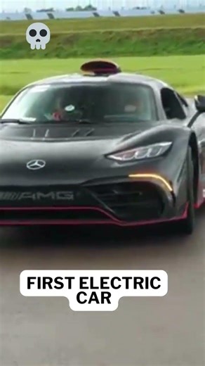 First Electric Hypercar Gets Brake Checked #mercedes #dashcam #crazy