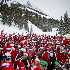 10 Most Unusual Christmas Celebrations in the U.S.