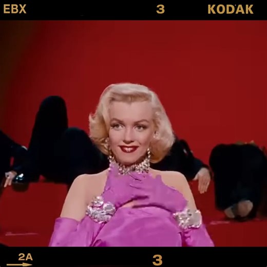 Marilyn Monroe singing "Diamonds Are A Girls Best Friend" in her 20th movie appearance from "Gentlemen Prefer Blondes" 1953 | Old But Gold