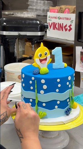 CUTE BABY SHARK CAKE #babyshark #cake #birthday #tutorial #art #artist #diy #decoration #howto