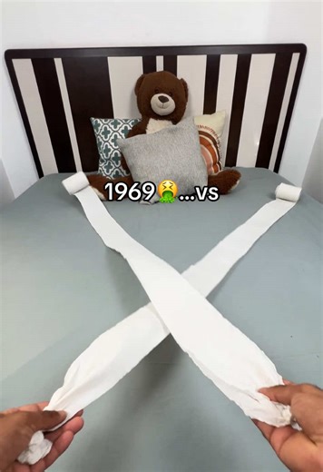 Tag someone who needs this 🤩 #coupleblanket #couple #waterproofblanket