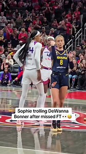 Sophie pointing 😭 (via @nomes2299) #wnba #basketball #sophiecunningham #dewannabonner #indianafever