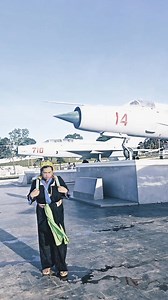 Leej twg nco looj ceeb thiab os | Niamvam Khwb