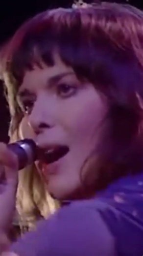 Heart with "Magic Man" from The Midnight Special