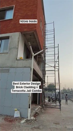 Smart elevation design using natural materials 🏘️