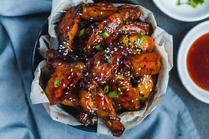 Sticky And Spicy Baked Chicken Wings • Olive & Mango