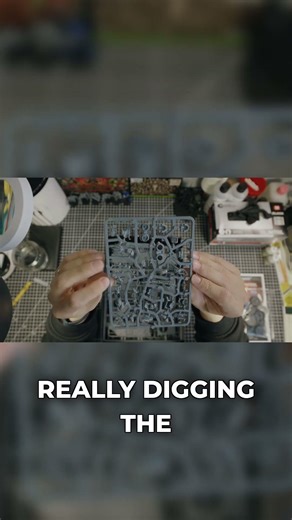 Chaos Lord with Jump Pack: Claws, Axe, Heads!