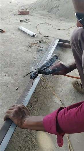 #welding #home #electrical #industrialelectrician #travel #construction #🧑‍🏭🧑‍🏭🧑‍🏭 #funny #constru