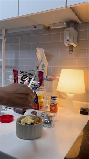 This is my all time favorite yogurt bowl? What do you put in yours? #snackhack