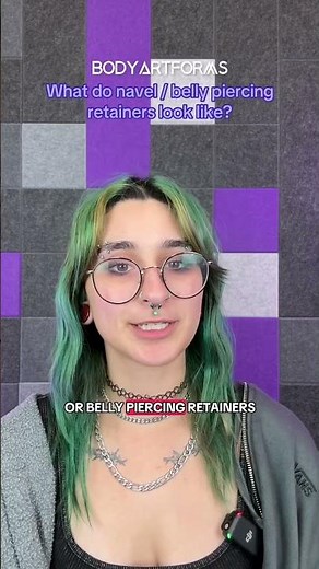 What does a navel piercing retainer look like?