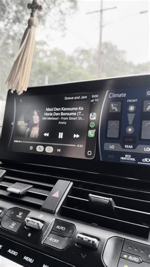 Popular Greek Music Hits You Should Hear