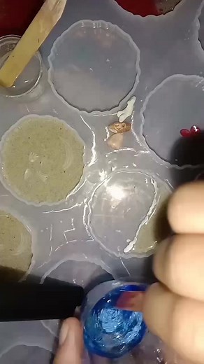 Beach vibes 🌞 #resinbeachart #resinart #resinartist #resinartwork #resincraft #resin #resinepoxy #resinpour #resinepoxyart #resinpouring #resinlovers #resinlove #resinobsession #resinobsessed #epoxyresin #epoxyart #epoxy #epoxyresinart #epoxyresinartwork #epoxyresinartist #epoxyresinworks #epoxypour #epoxylife #demolding #demoldingresin #demoldingvideo #demold | Accents Arts and Crafts