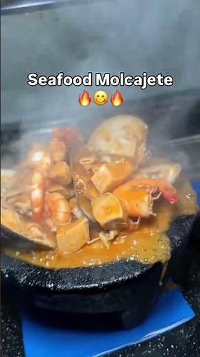 Seafood Molcajete 🔥 Los Tóxicos Mariscos | San Fernando, CA