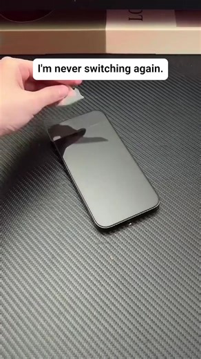 💡 Try the smart 3-in-1 screen protector – tempered glass, privacy filter, and dust-free installation in one! No more scratches, fingerprints, or prying eyes. Fits iPhone and Samsung – easy installation in just seconds, without air bubbles. ✅ 9H tempered glass ✅ Side-mounted privacy filter ✅ Self-leveling, dust-free installation | Arctiqo Store