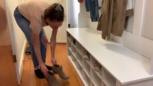 FUFU&GAGA White Wood 3-in-1 Coat Rack Hall Tree Shoe Storage Shoe Bench With 6-Metal Double Hooks, Shoe Rack and Shelves KF020268-12