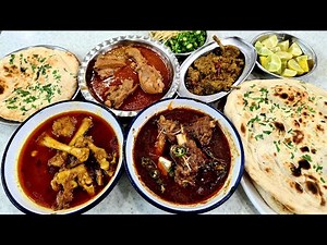 Ballimaran Ki Mashoor NAHARI aur MUTTON CHAAP with MUTTON PAYA AND Chicken KORMA.