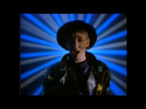 Debbie Gibson Electric Youth FULL VERSION PV (with Lyrics)