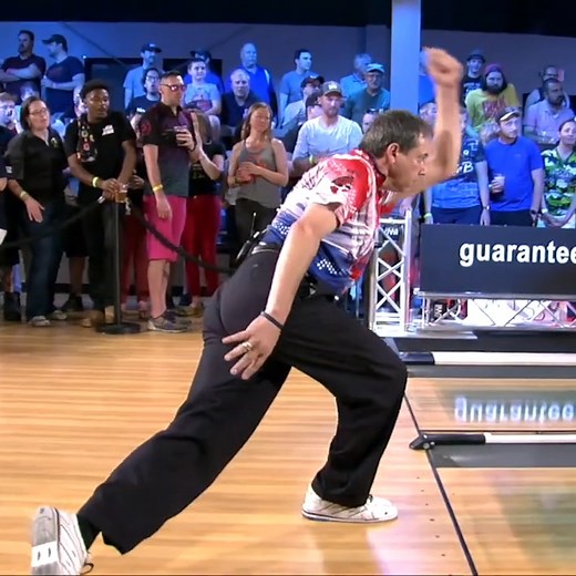 It's time for the final slo-mo of 2021 ‼️ Check out PBA Hall of Famer Parker Bohn III’s technique in this week’s #SlowMotionMonday | Professional Bowlers Association (PBA)