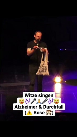 65K views · 585 reactions | ⚠️ Böse, aber lustig  #witzesingen #comedy #svenbensmann #durchfall #alzheimer #böse #sarkasmus #humor #fun #funny #lustig #witz #witze #yeswesven | Sven Bensmann | Facebook