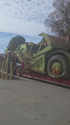 Challenges of Unloading Large Machines in Scrap Life