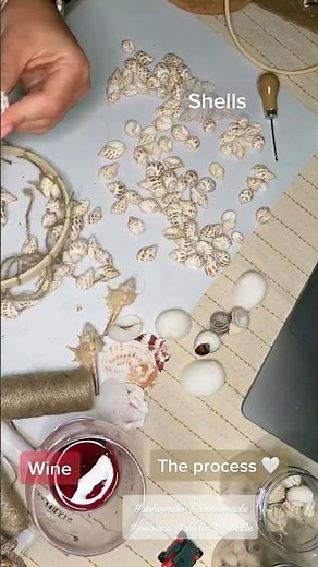 Beach House Decor - How to Make a Sea Shell Mobile!