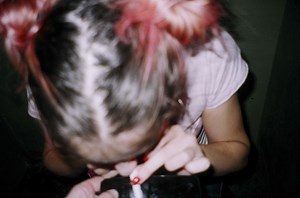 Twitter's 'Secret Drug Addict' Talks About Cocaine at the Height of Britpop