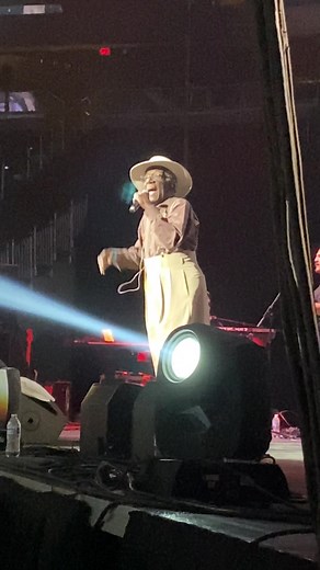 Brenton Wood Me and You Performance at Desert Diamond Arena