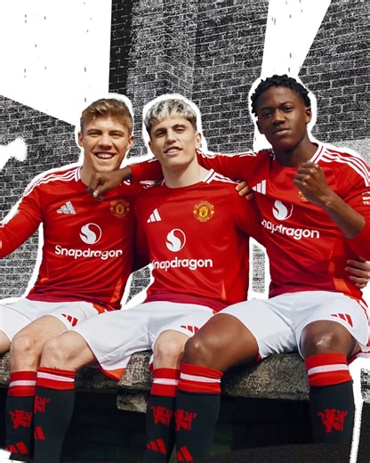 112K views · 10K reactions | We don’t do limits. Get 2024/25 ready with our new home kit  https://bit.ly/3zDfTqG | Manchester United | Facebook