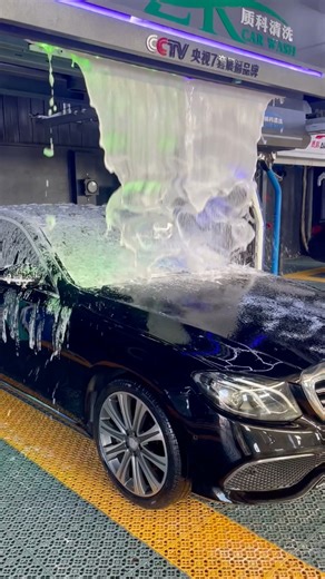 5.2M views · 62K reactions | #carwash #carwashing #CarWashMachine | Zk Washing Car | Facebook