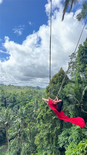 Dayana Solano on Instagram: "She Who Swings with the Wind, in Heaven✨"