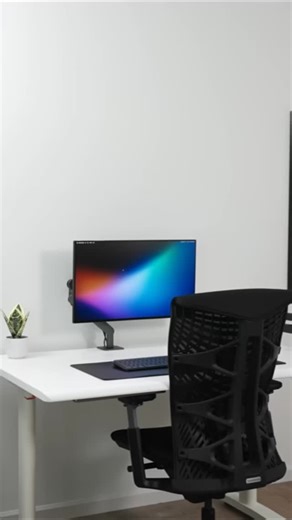 Close-up on comfort. Every curve, every movement, every adjustment — crafted for how you work and how you feel. From the SmartDesk 5 Pro’s height-adjustable precision to the ErgoChair Ultra 2’s dynamic lumbar support, every detail is built around you. This isn’t just a desk and chair — it’s your next level of focus, flow, and comfort. ❤️ Double-tap if this is your dream setup, and tag someone who needs the upgrade. #StandingDesk #ErgonomicChair #WorkSmarter #OfficeUpgrade #WFHSetup | Autonomous