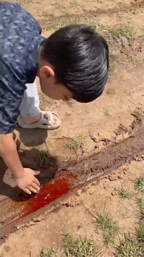 Duggu finds BLOOD 🩸! Mummy is here 😱 (Funny Short Horror Prank)