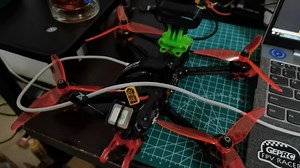 Betaflighr10.8刷写固件：傻瓜式操作，前提是记得截图先前自己的设置，比如“模式开关”等等，重刷后可照着截图填写设置，避免忘记之前设置所带来的麻烦。