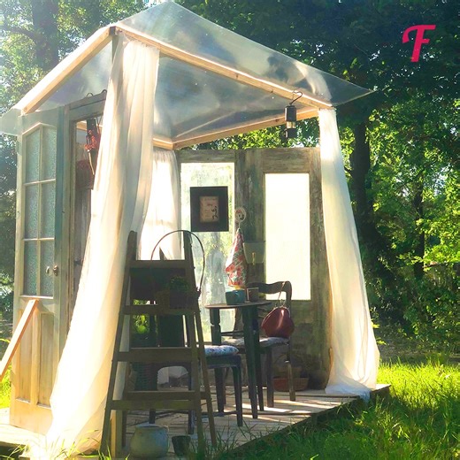 40K views · 1K reactions | Backyard oasis makes the perfect place for a first date. | Fabiosa Daily | Facebook