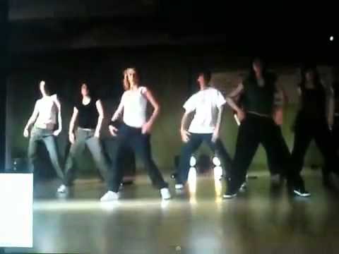 Rihanna Umbrella Dance